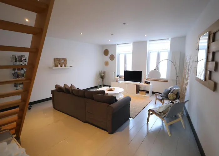 A Deux Patenier De * Dinant